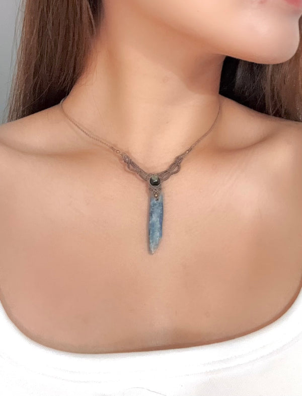 藍晶石幼蠟綫頸繩|啡色