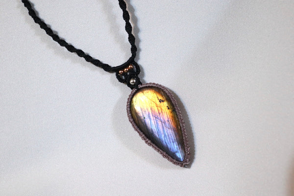 罕有三色紫光拉長石蠟線編織頸繩|紫色X黑色