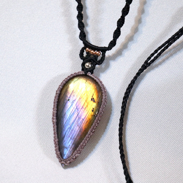 罕有三色紫光拉長石蠟線編織頸繩|紫色X黑色