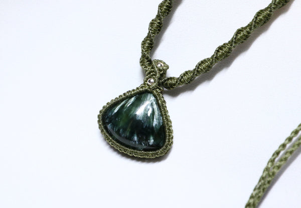 綠龍晶蠟線編織頸繩|軍綠色