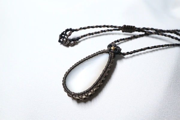 白月光石蠟線編織頸繩|啡色