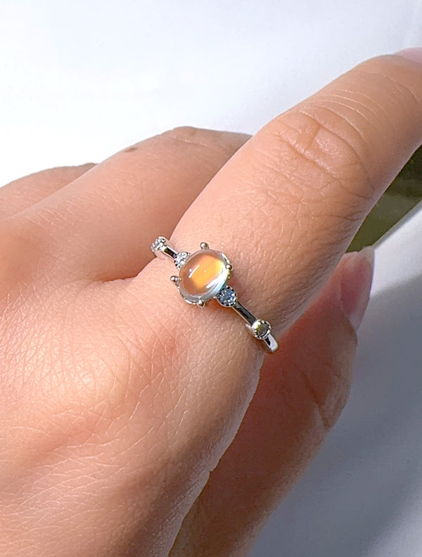 Moonstoneholic極品彩光月亮石點綴戒指|925純銀