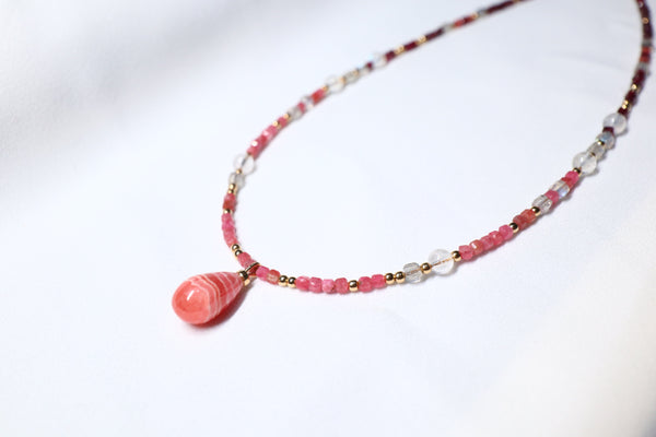 精選紅紋石X月亮石X石榴石X拉長石項鏈|14K注金|金色