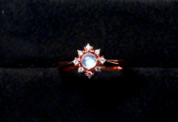 正圓藍光月亮石戒指|18K鍍金|玫瑰金色