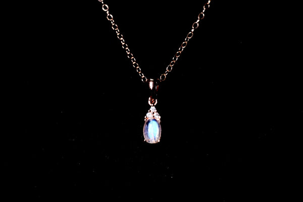 藍光月亮石磁扣頸鏈|玫瑰金色