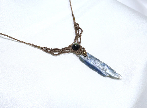 藍晶石幼蠟綫頸繩|啡色