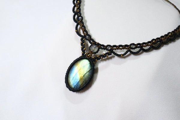 彩光拉長石圓壺蠟線編織頸繩|黑啡色