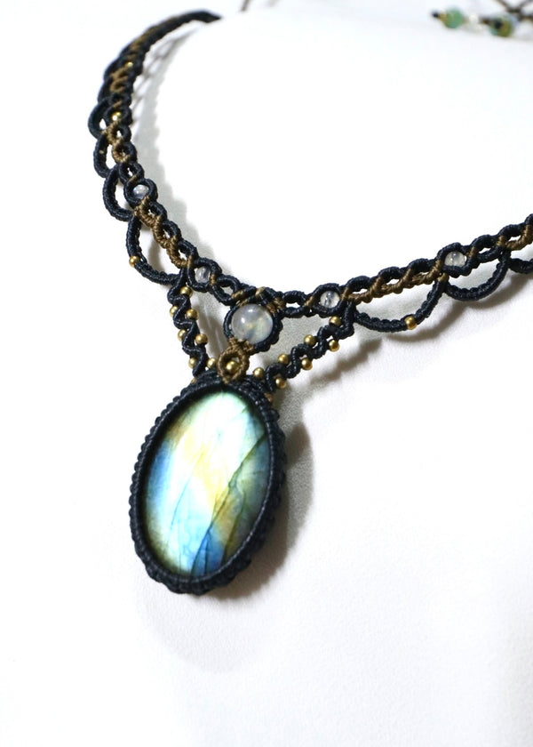 彩光拉長石圓壺蠟線編織頸繩|黑啡色