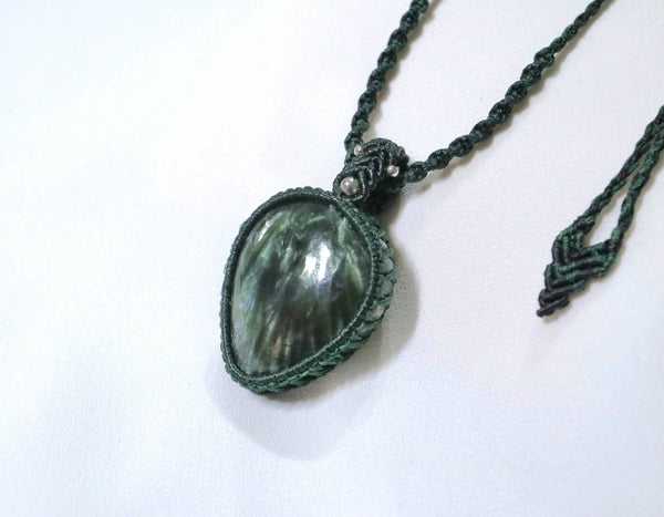 綠龍晶蠟線編織頸繩|軍綠色