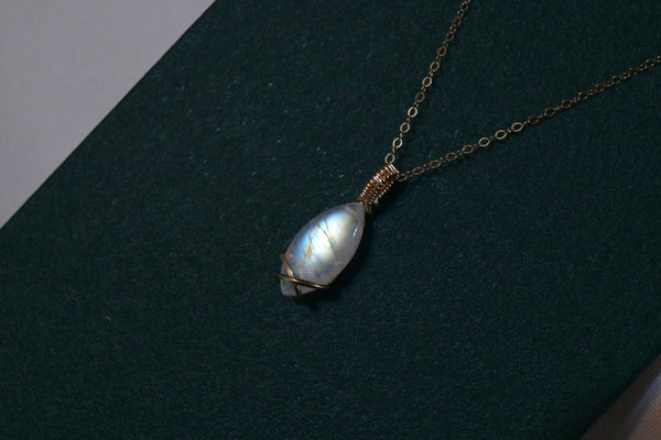 月亮石微風頸鏈|14K注金|金色