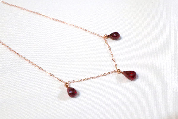 石榴石滿天星頸鏈|14K注金|玫瑰金色
