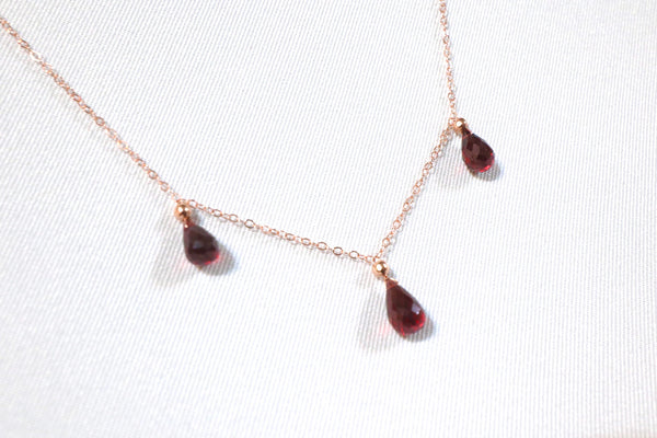 石榴石滿天星頸鏈|14K注金|玫瑰金色