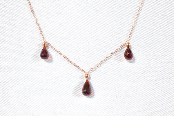 石榴石滿天星頸鏈|14K注金|玫瑰金色