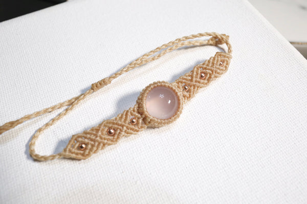 粉晶蠟線編織手繩|卡其色